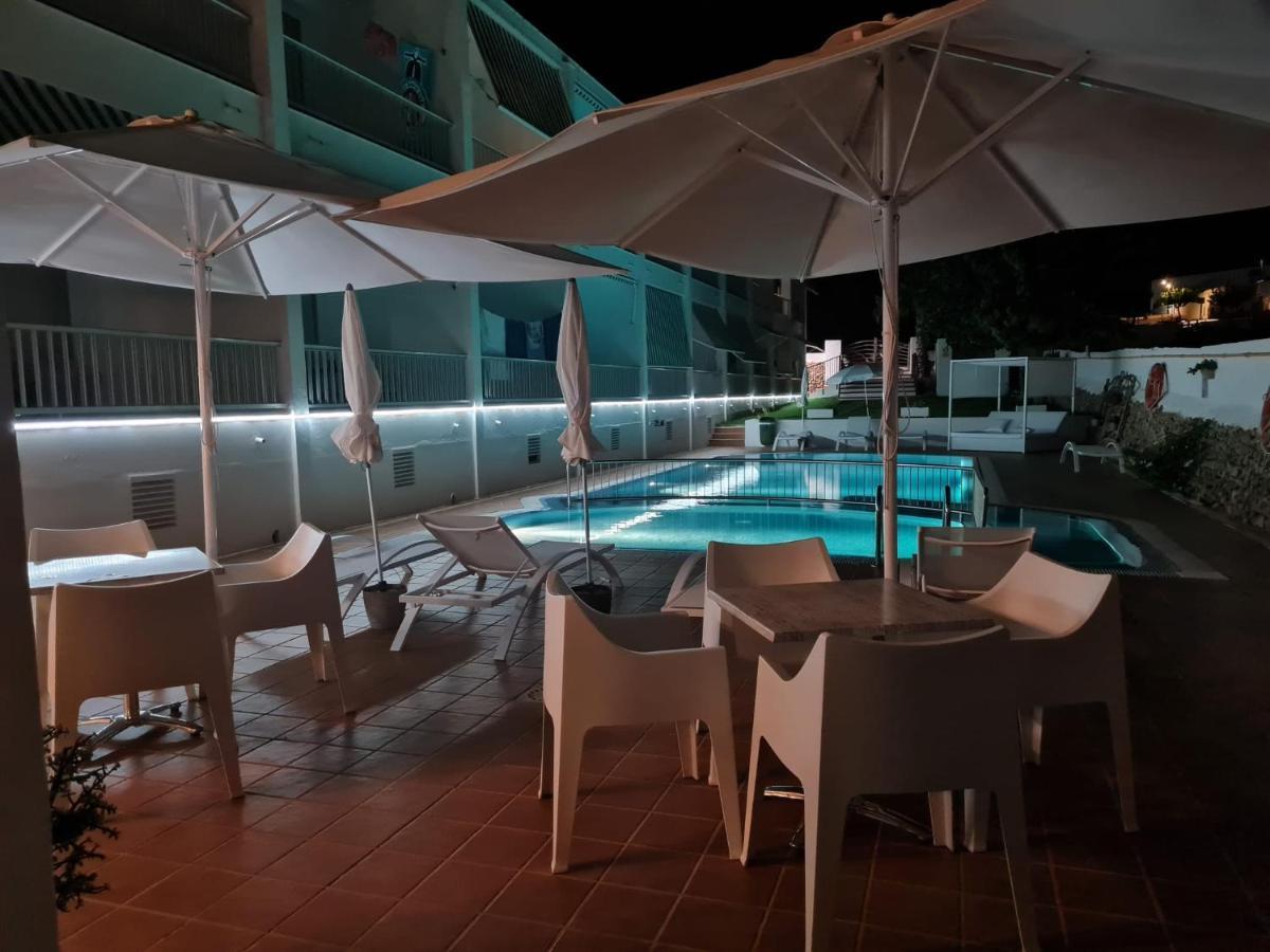 Hostal S'Algaret フォルネイス エクステリア 写真