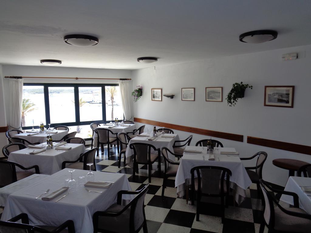 Hostal S'Algaret フォルネイス エクステリア 写真